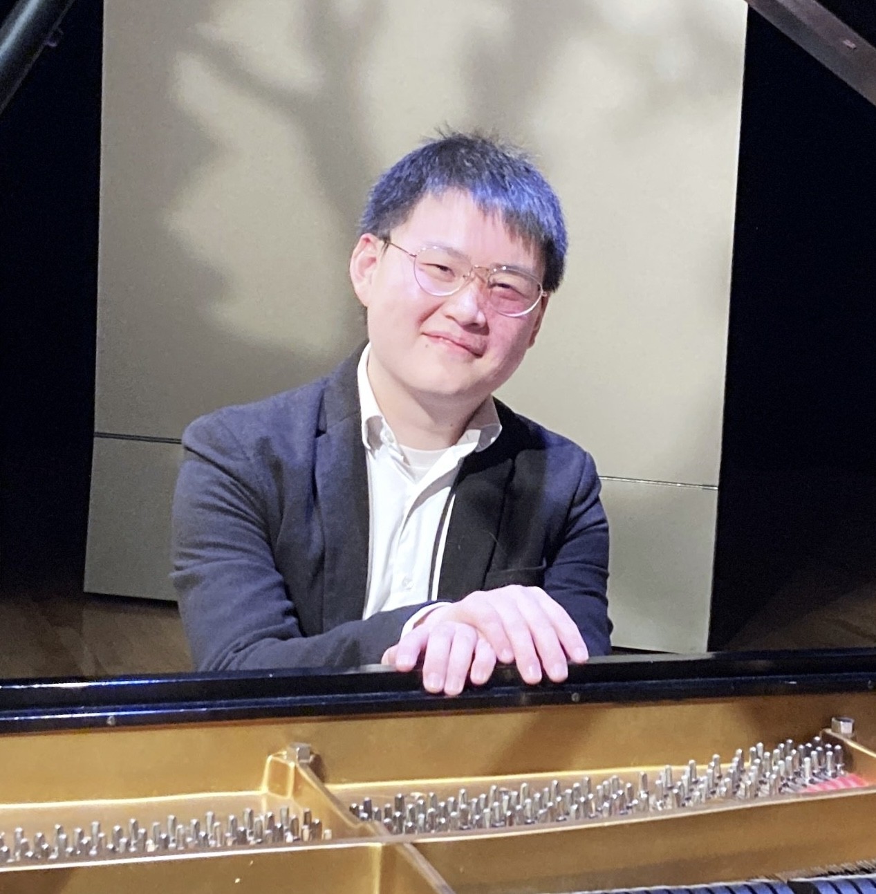Yitong Ding